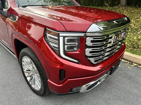 Used 2022 GMC Sierra 1500 Denali w/ Denali Reserve Package AWD/4WD image 74