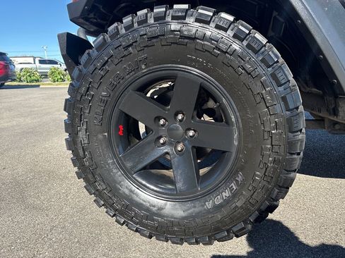Used 2021 Jeep Wrangler 4WD Rubicon image 46