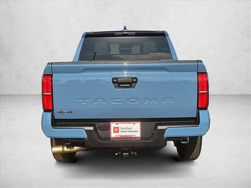 Certified 2026 Toyota Tacoma SR5 AWD/4WD image 7