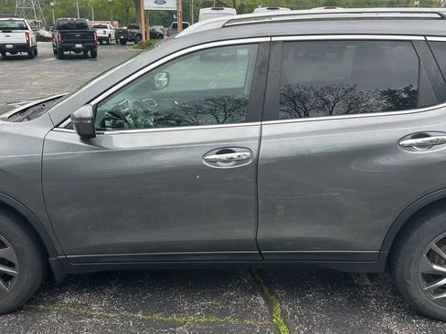 Used 2016 Nissan Rogue SL w/ SL Premium Package AWD/4WD image 4