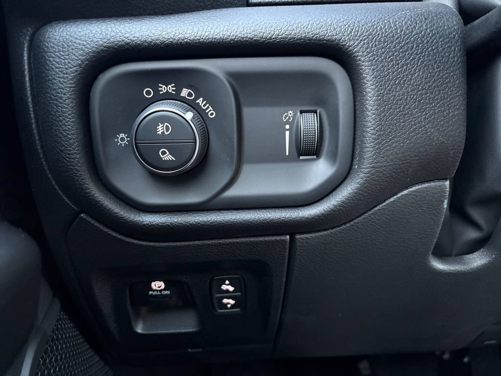 New 2026 RAM 1500 Big Horn AWD/4WD image 4