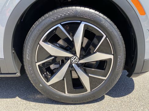 Certified 2023 Volkswagen ID.4 S RWD image 11