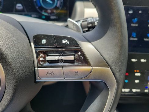 Certified 2024 Hyundai Tucson Limited AWD/4WD image 34