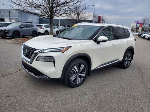 Certified 2023 Nissan Rogue SL FWD image 8