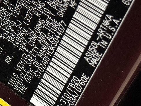 Used 2019 Toyota Highlander LE image 28