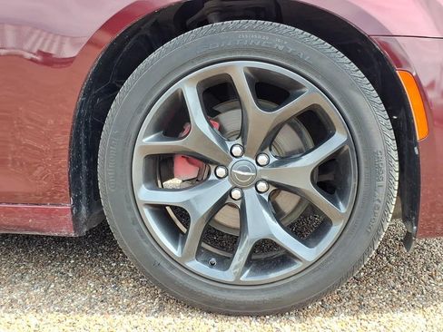 Used 2021 Chrysler 300 S RWD image 10