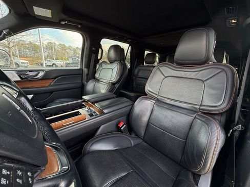 Used 2022 Lincoln Navigator Black Label AWD/4WD image 17