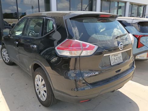 Used 2015 Nissan Rogue S FWD image 3