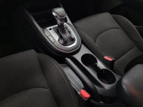 Used 2021 Kia Forte LXS FWD image 26