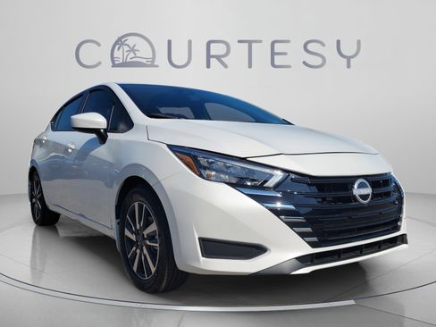 New 2025 Nissan Versa SV w/ Trunk Package FWD image 6