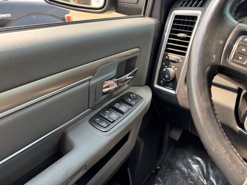 Used 2016 RAM 1500 Big Horn AWD/4WD image 28