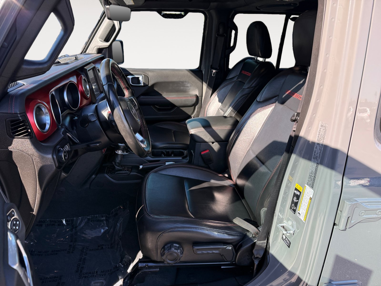 Used 2022 Jeep Gladiator Rubicon w/ Trailer Tow Package AWD/4WD image 10