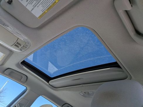 Used 2011 Toyota Corolla LE image 13