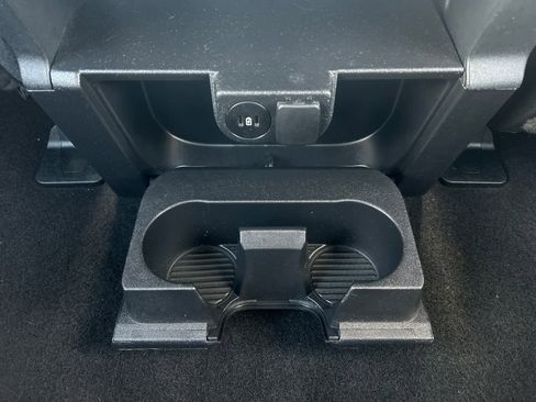 Used 2025 Ford F150 XLT w/ Equipment Group 301A Standard image 11