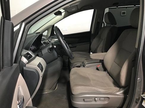 Used 2016 Honda Odyssey EX image 17