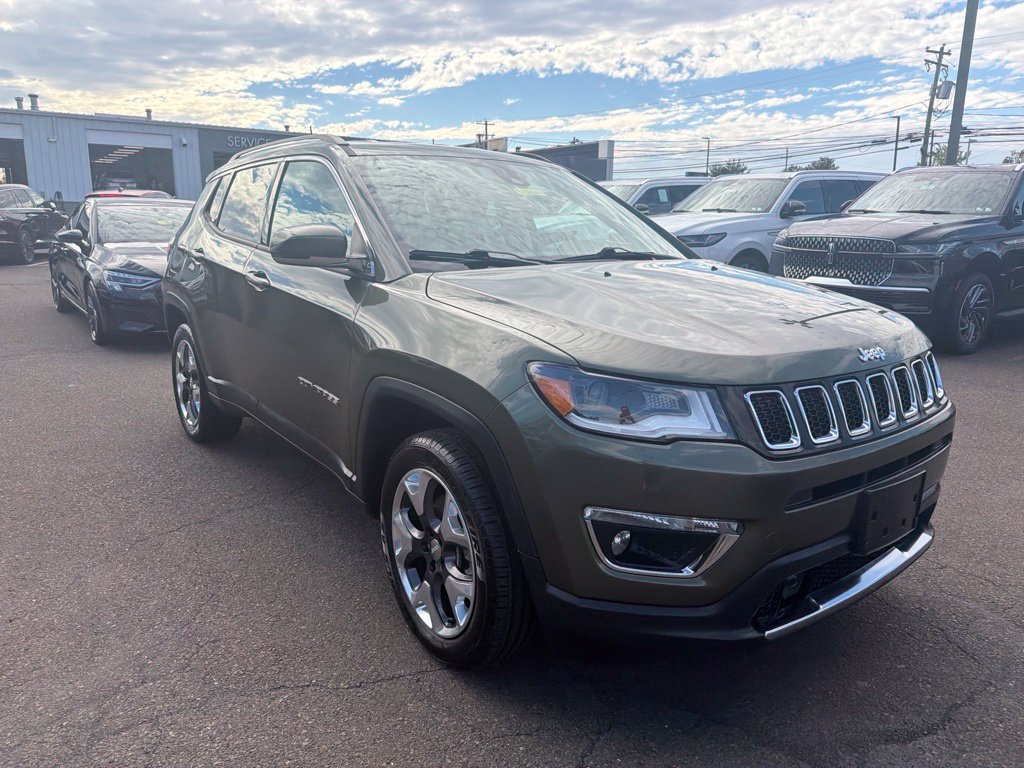 Used 2018 Jeep Compass Limited w/ Navigation Group AWD/4WD image 7