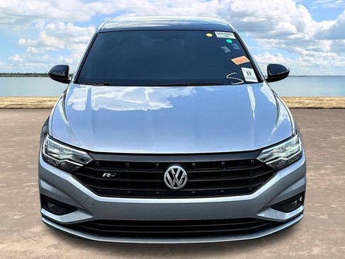 Used 2021 Volkswagen Jetta R-Line w/ R-Line Cold Weather Package FWD image 4