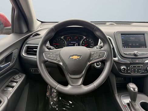 Used 2020 Chevrolet Equinox LT FWD image 12