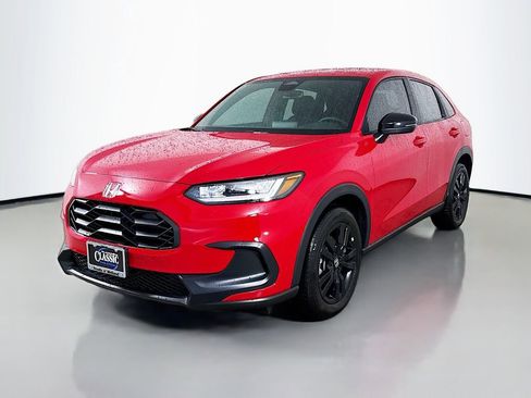 New 2026 Honda HR-V Sport image 3