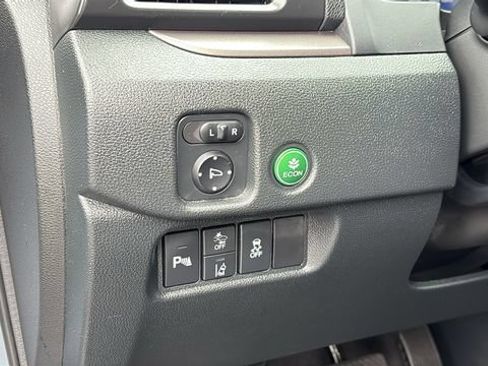 Used 2023 Honda Passport EX-L image 11