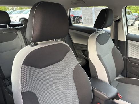 Certified 2022 Volkswagen Taos S w/ IQ Drive S Package image 40