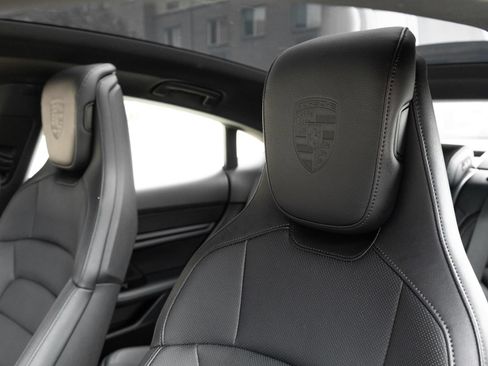 Certified 2025 Porsche Taycan RWD image 24
