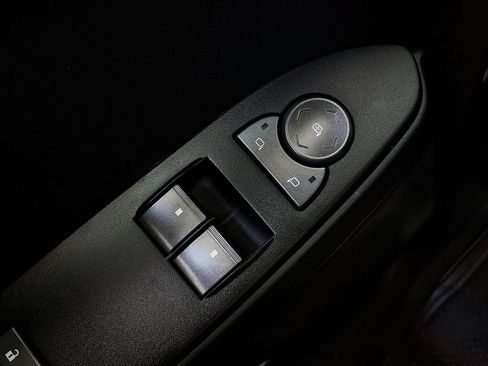 Used 2013 Cadillac CTS Coupe RWD image 25