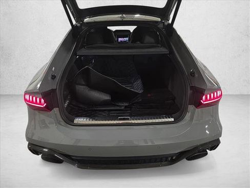 Used 2022 Audi RS 7 Sportback image 13