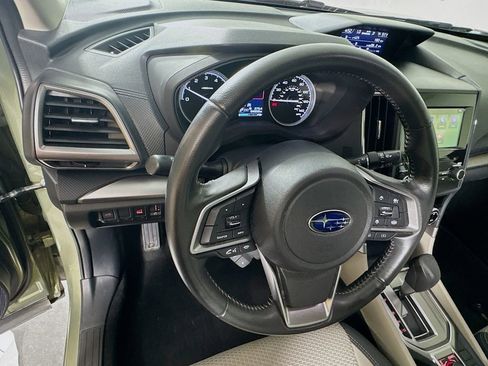 Used 2020 Subaru Forester Premium image 11