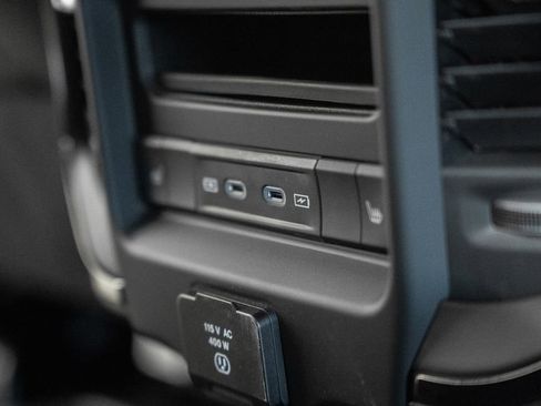 New 2026 Jeep Grand Cherokee Limited AWD/4WD image 38
