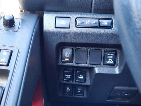 Used 2023 Nissan Frontier PRO-4X w/ Pro Convenience Package image 19