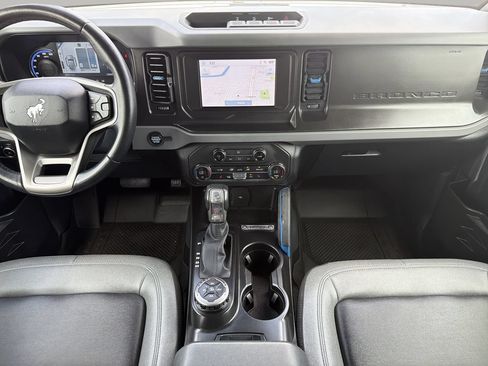 Used 2023 Ford Bronco Black Diamond AWD/4WD image 14