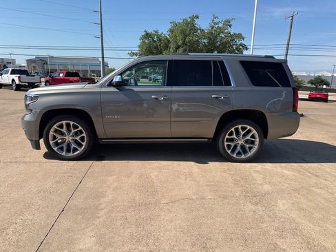 Used 2017 Chevrolet Tahoe Premier AWD/4WD image 4