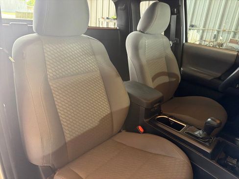 Used 2023 Toyota Tacoma SR image 26