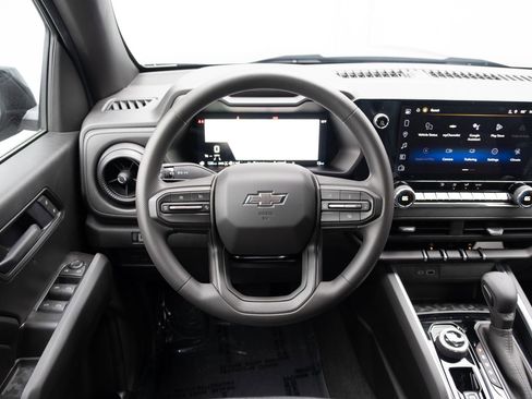 New 2026 Chevrolet Colorado Trail Boss AWD/4WD image 2