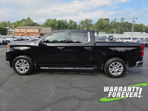 Used 2025 Chevrolet Silverado 1500 LTZ AWD/4WD image 4