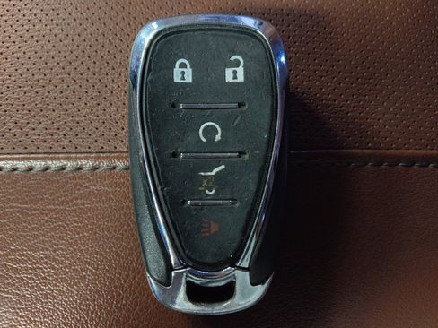 Used 2018 Chevrolet Traverse High Country image 32