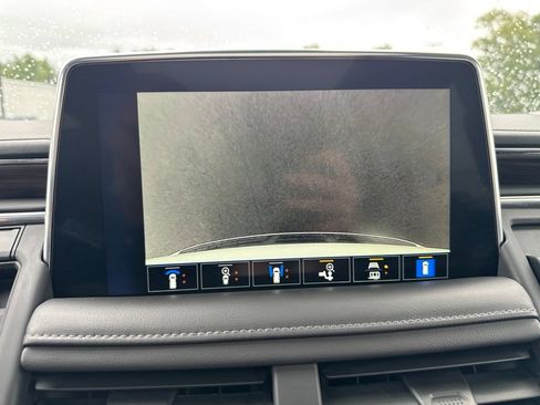 Used 2023 Chevrolet Tahoe Z71 w/ Luxury Package AWD/4WD image 44