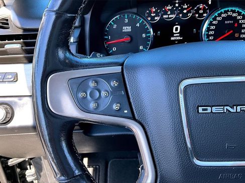 Used 2020 GMC Yukon XL Denali image 10