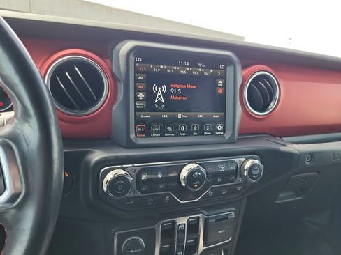Used 2020 Jeep Wrangler Unlimited Rubicon AWD/4WD image 19