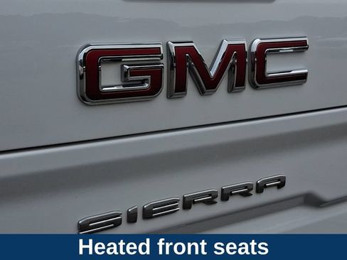 Used 2021 GMC Sierra 1500 AT4 w/ AT4 Premium Package AWD/4WD image 31