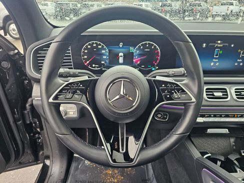 Used 2025 Mercedes-Benz GLE 350 4MATIC image 12