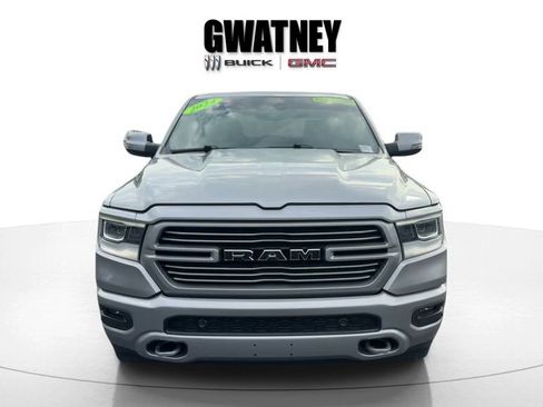 Used 2024 RAM 1500 Laramie AWD/4WD image 2