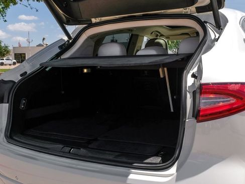 Used 2019 Maserati Levante image 59