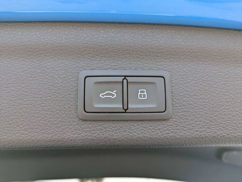 Used 2021 Audi Q3 2.0T Premium w/ Convenience Package image 14