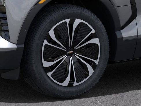 New 2025 Chevrolet Blazer EV LT image 10