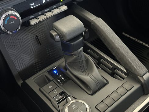 New 2026 Toyota Tacoma SR5 AWD/4WD image 21