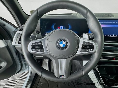 Used 2026 BMW X5 xDrive40i w/ M Sport Package AWD/4WD image 11