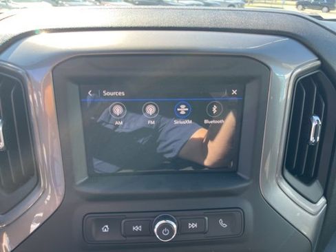 Used 2026 Chevrolet Silverado 2500 Custom w/ Custom Value Package image 27