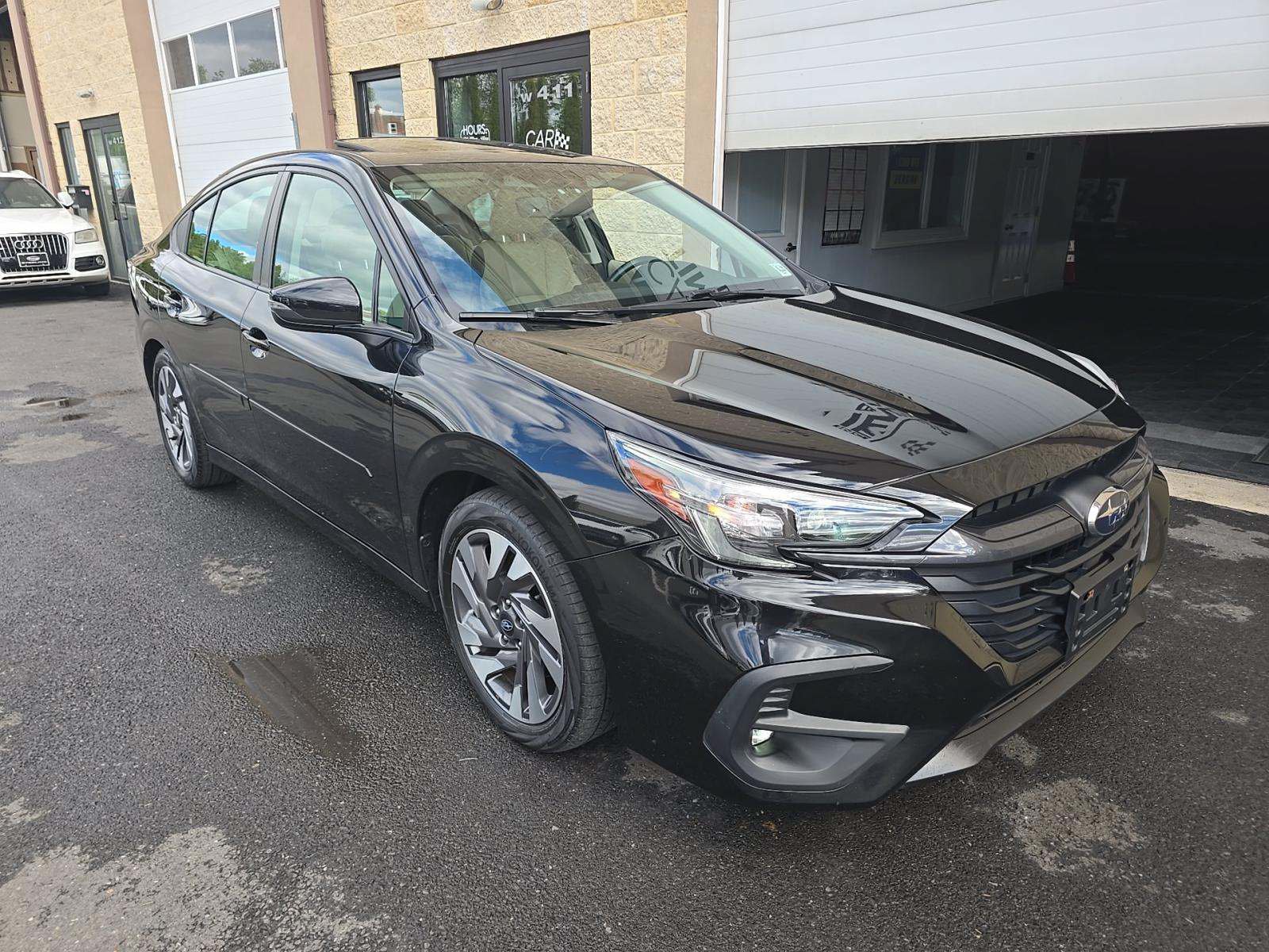 Used 2023 Subaru Legacy Limited AWD/4WD image 8